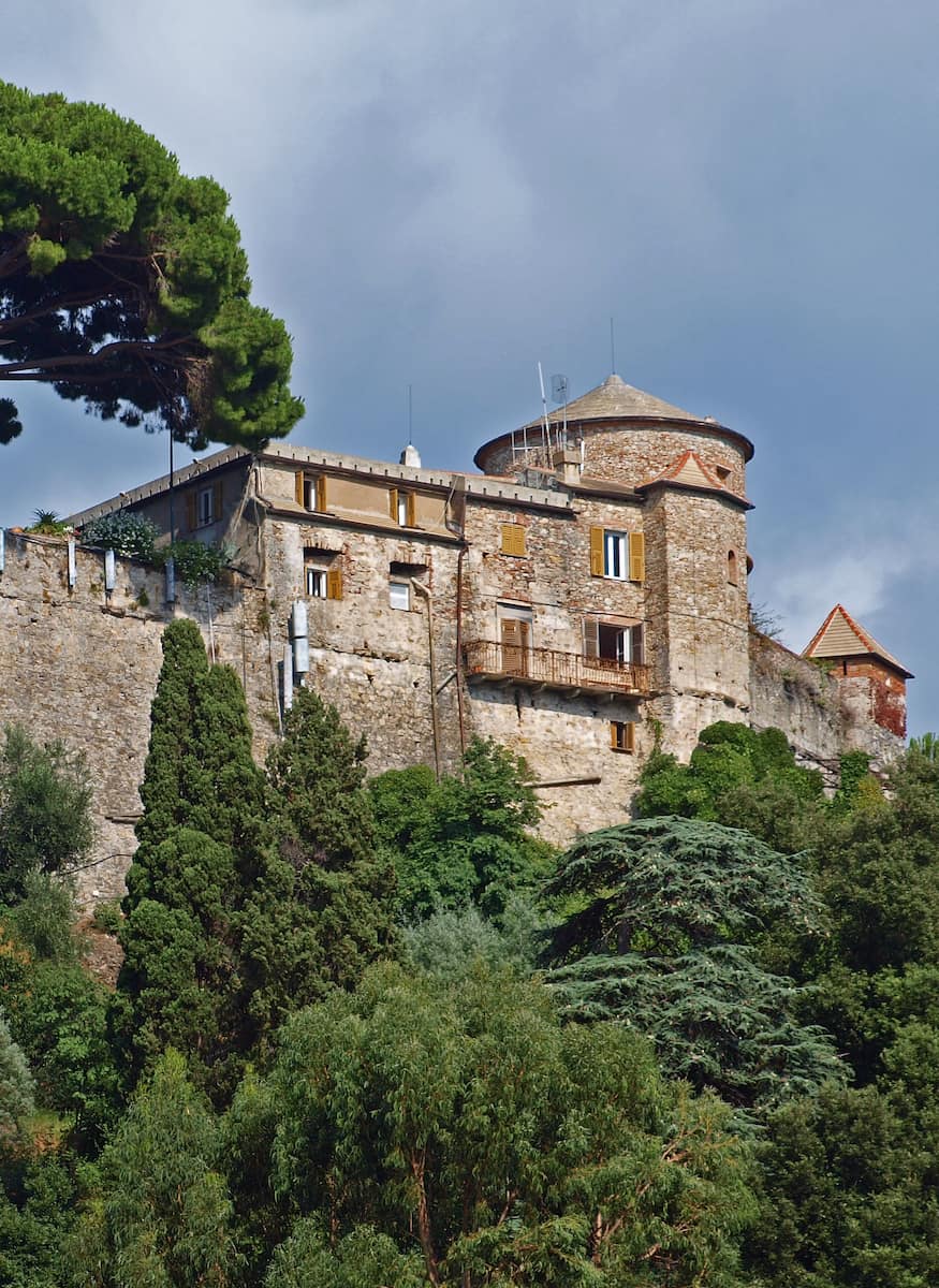 Castello Brown Castello Brown