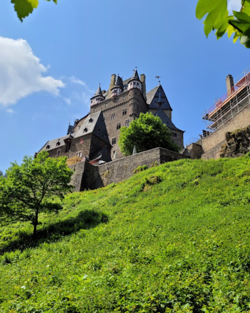 Eltz Castle, Frankfurt