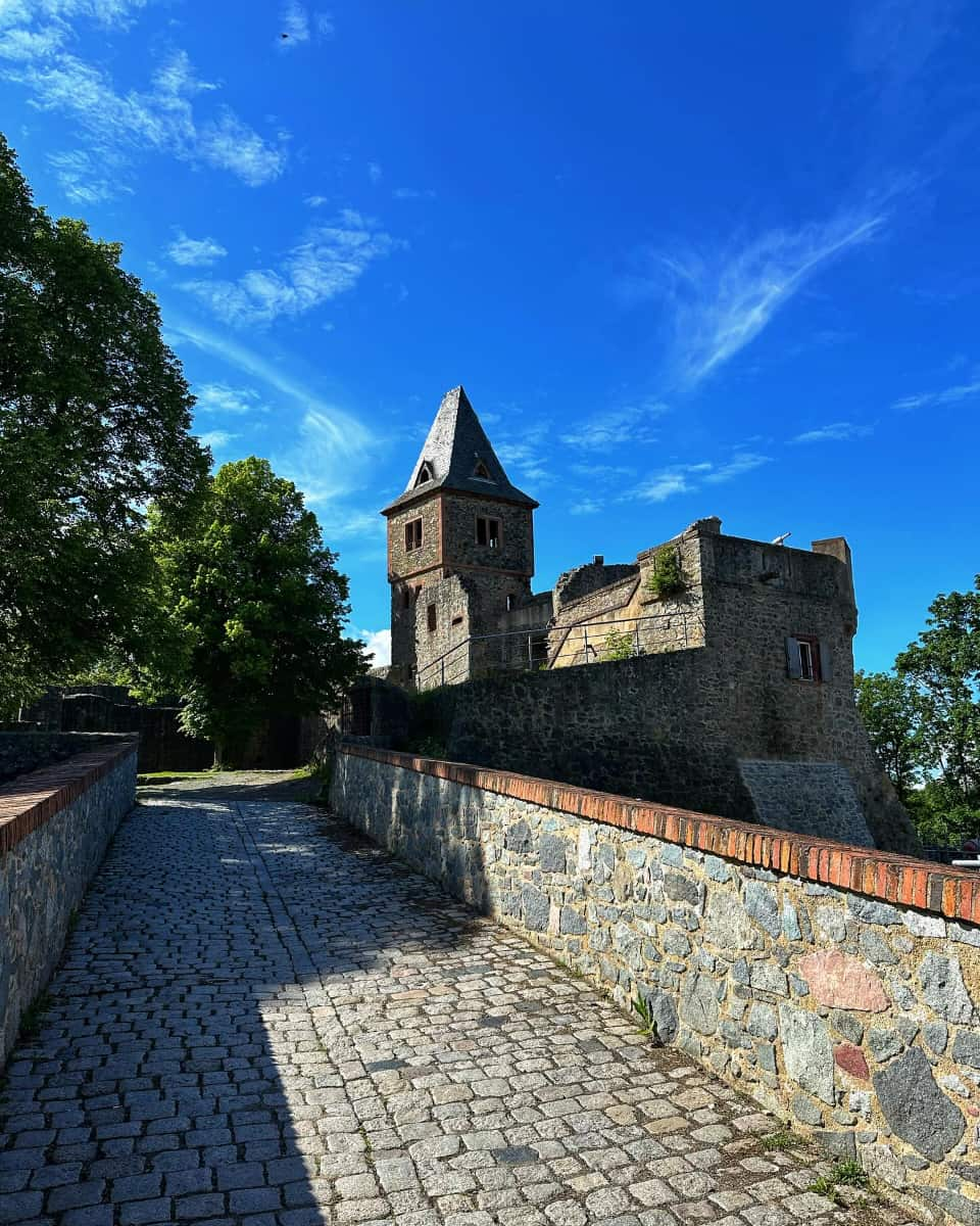 Frankenstein Castle, Frankfurt