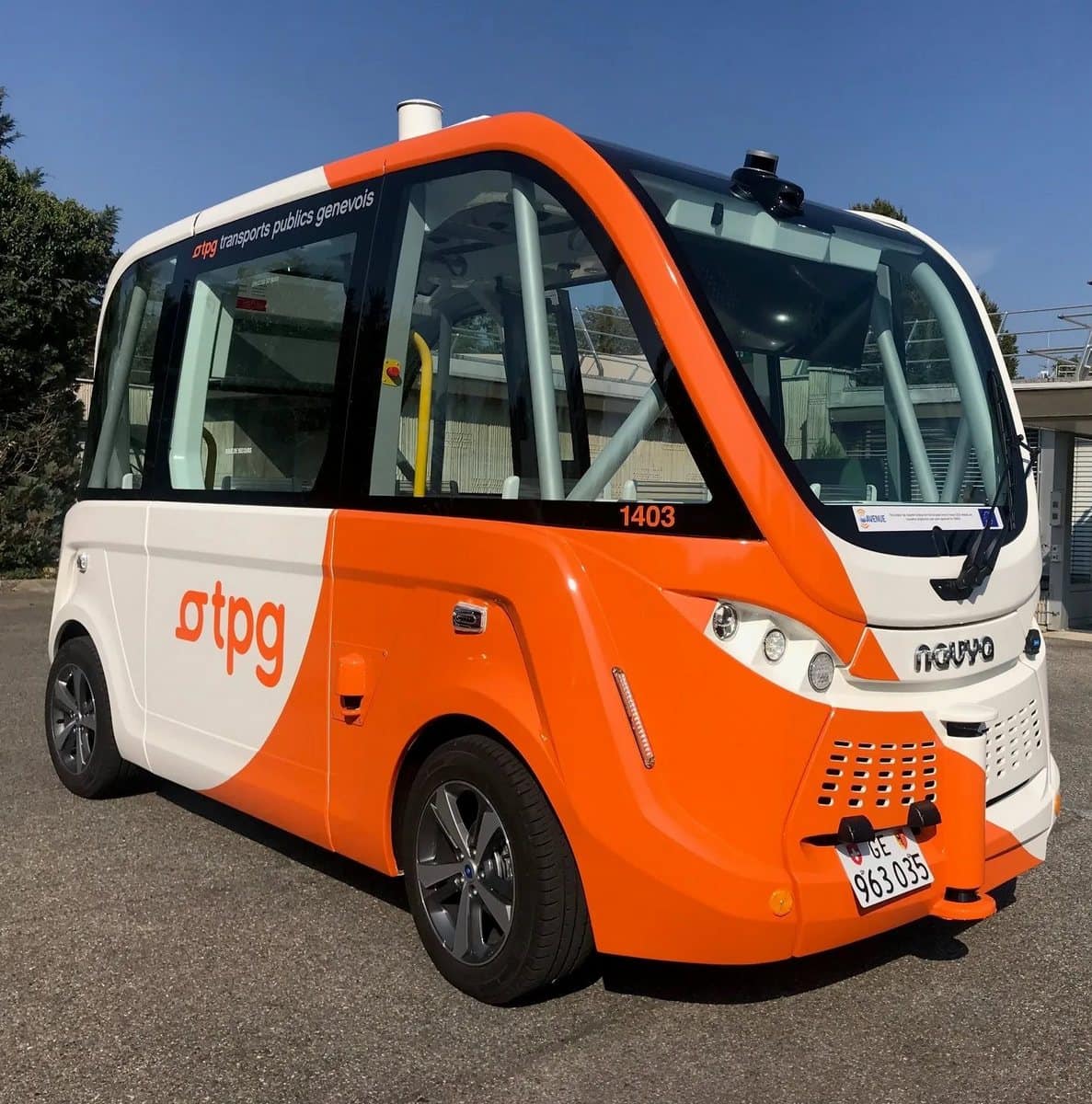 Free shuttle bus, Switzerland