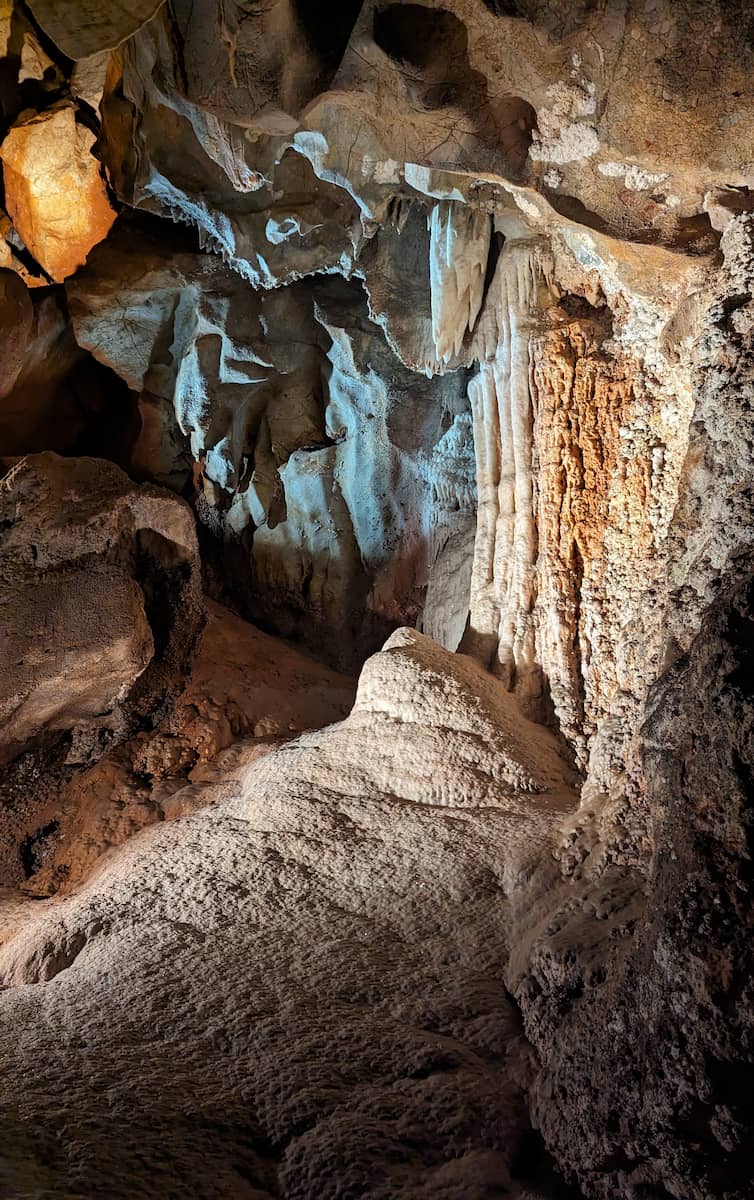 Jenolan Caves Sydney