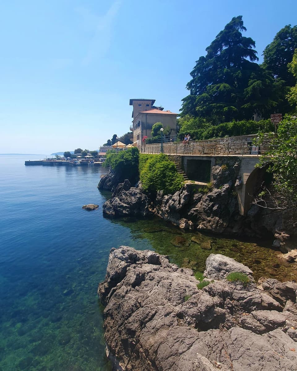 Lungomare promenade, Pula Lungomare promenade, Pula