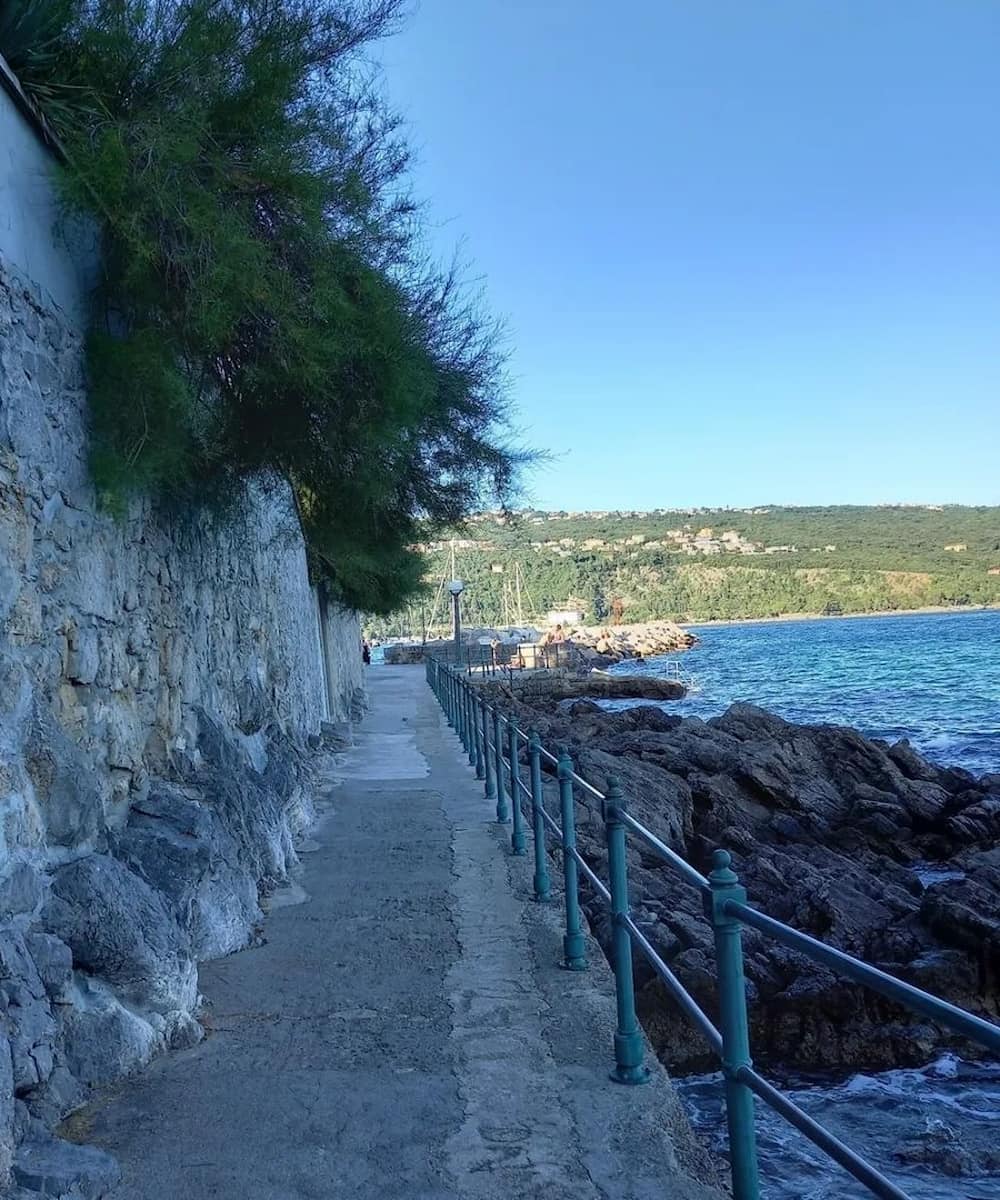 Lungomare promenade, Pula Lungomare promenade, Pula