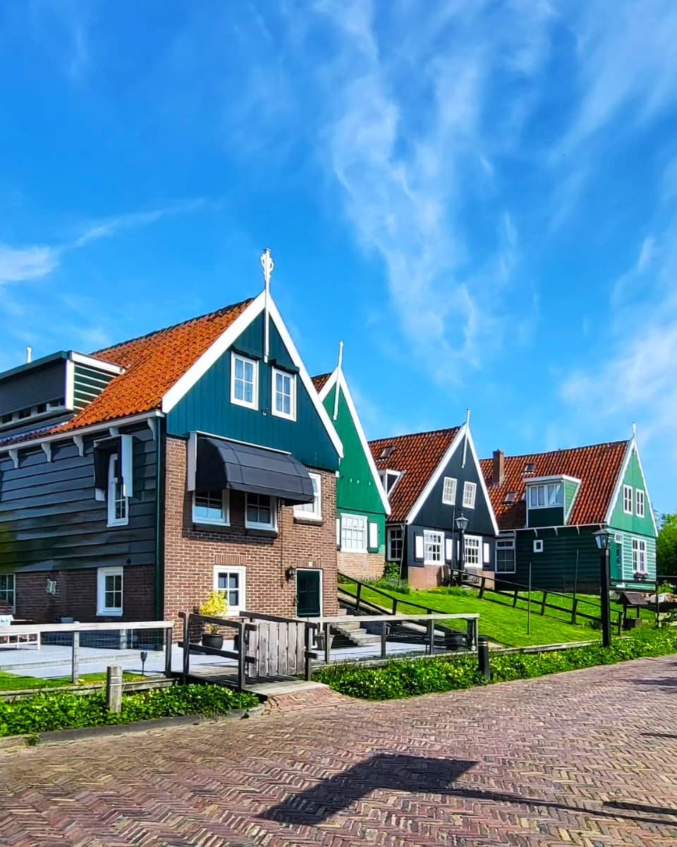 Marken