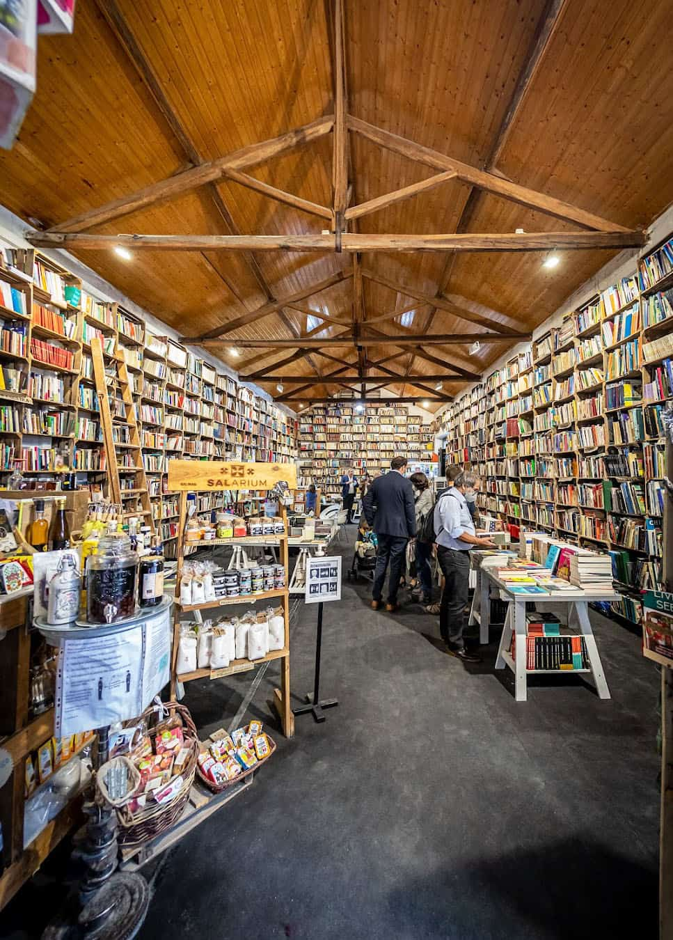 Medieval Market Library, Portugal