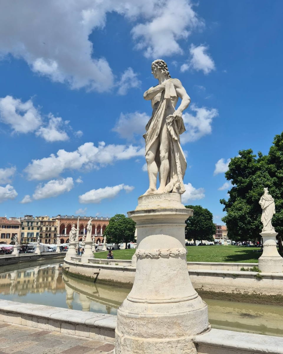 Prato della Valle, Padua Prato della Valle, Padua