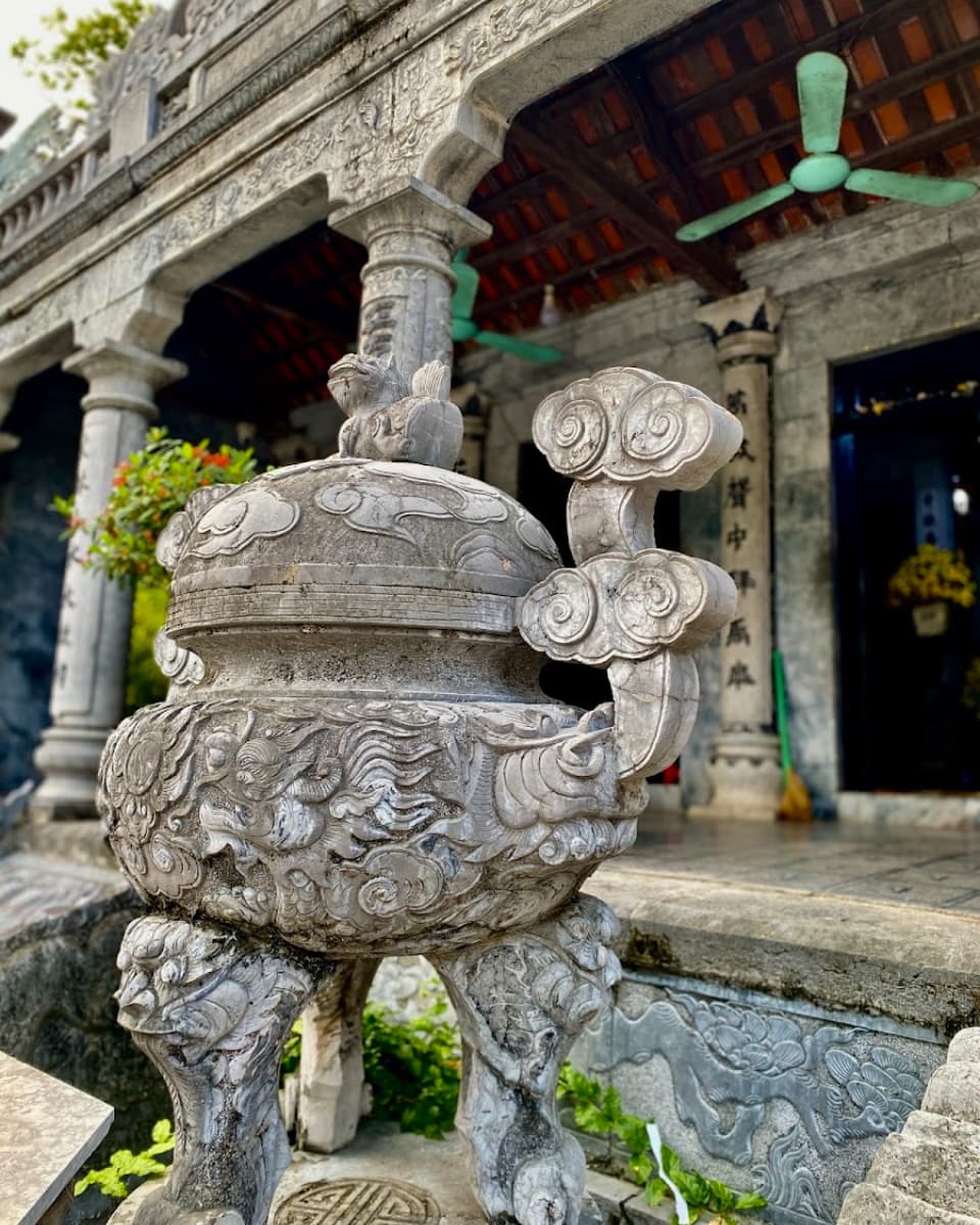 Thai Vi Temple, Hanoi