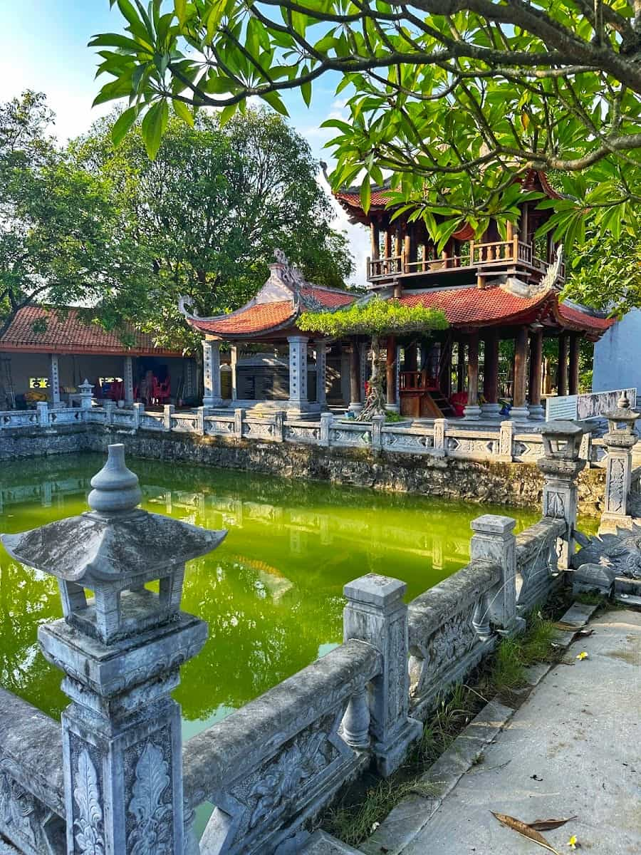 Thai Vi Temple, Hanoi