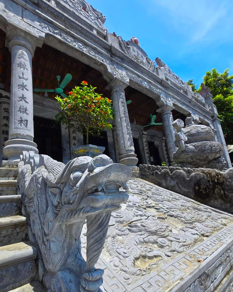 Thai Vi Temple, Hanoi