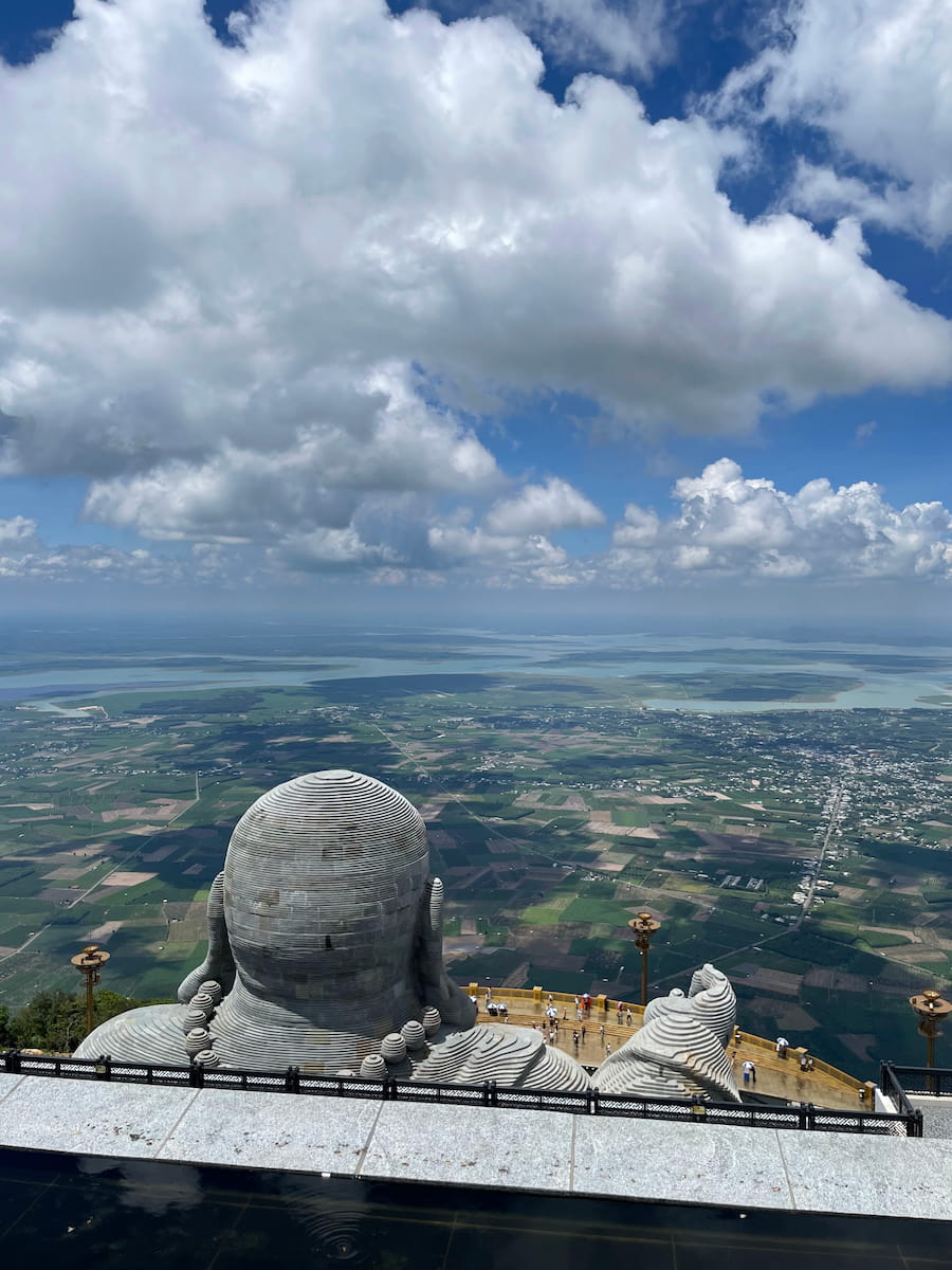 Vietnam, Ba Den Mountain