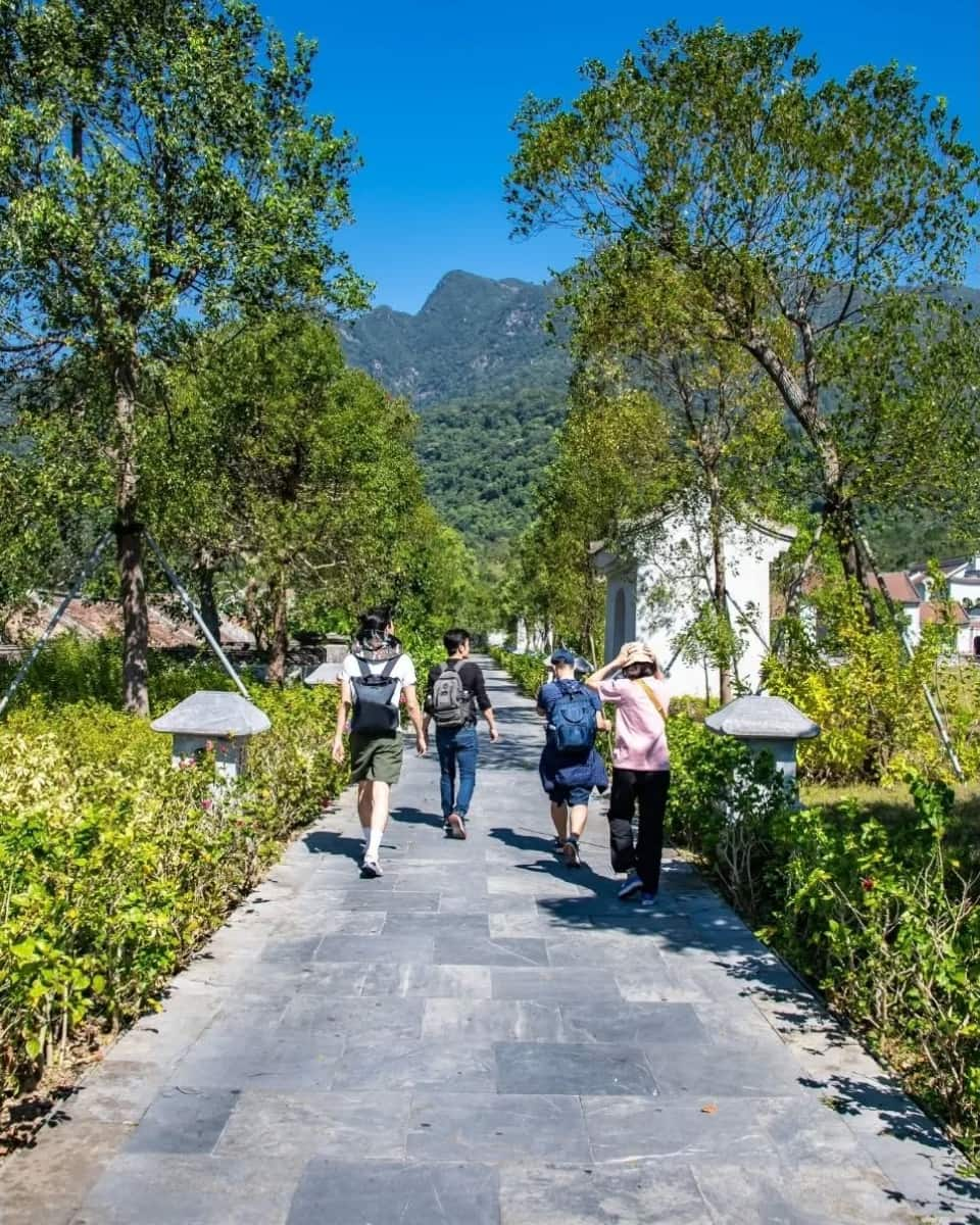 Yen Tu Mountain, Hanoi