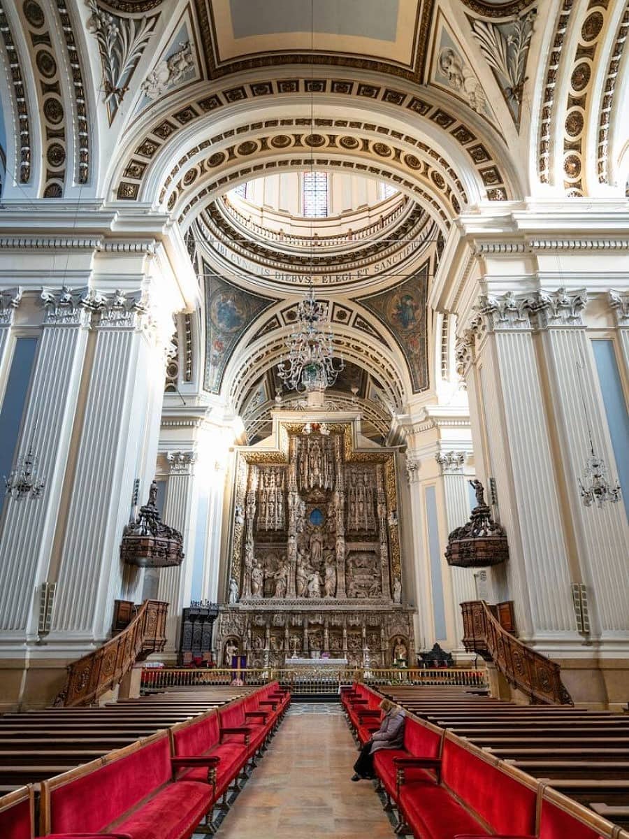 Basílica de Nuestra Señora del Pilar Basílica de Nuestra Señora del Pilar