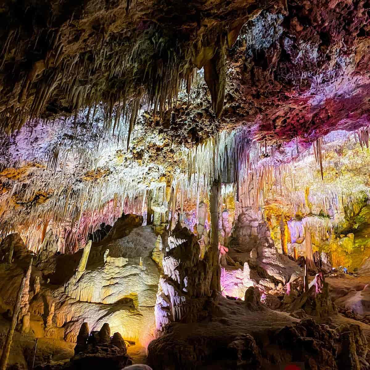 Caves of Hams
