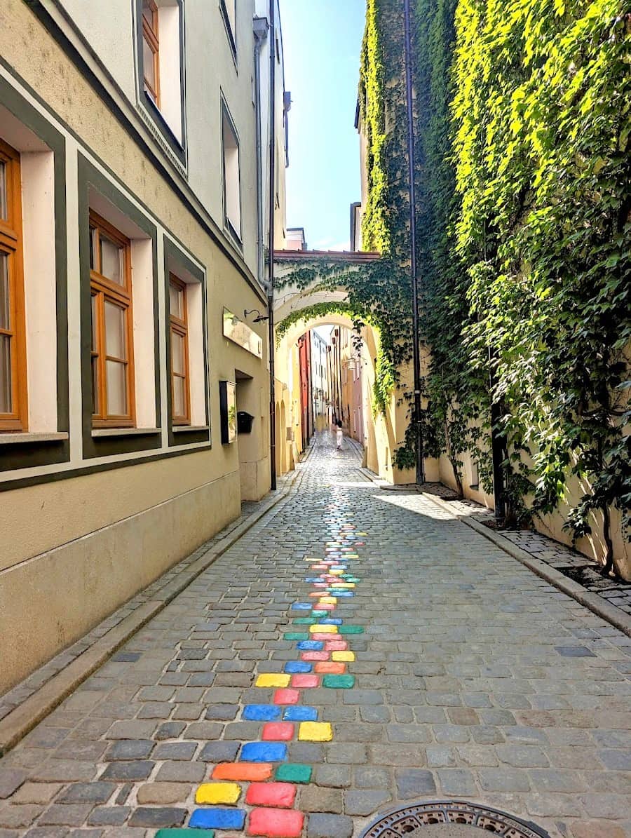 Höllgasse Artists Alley, Passau