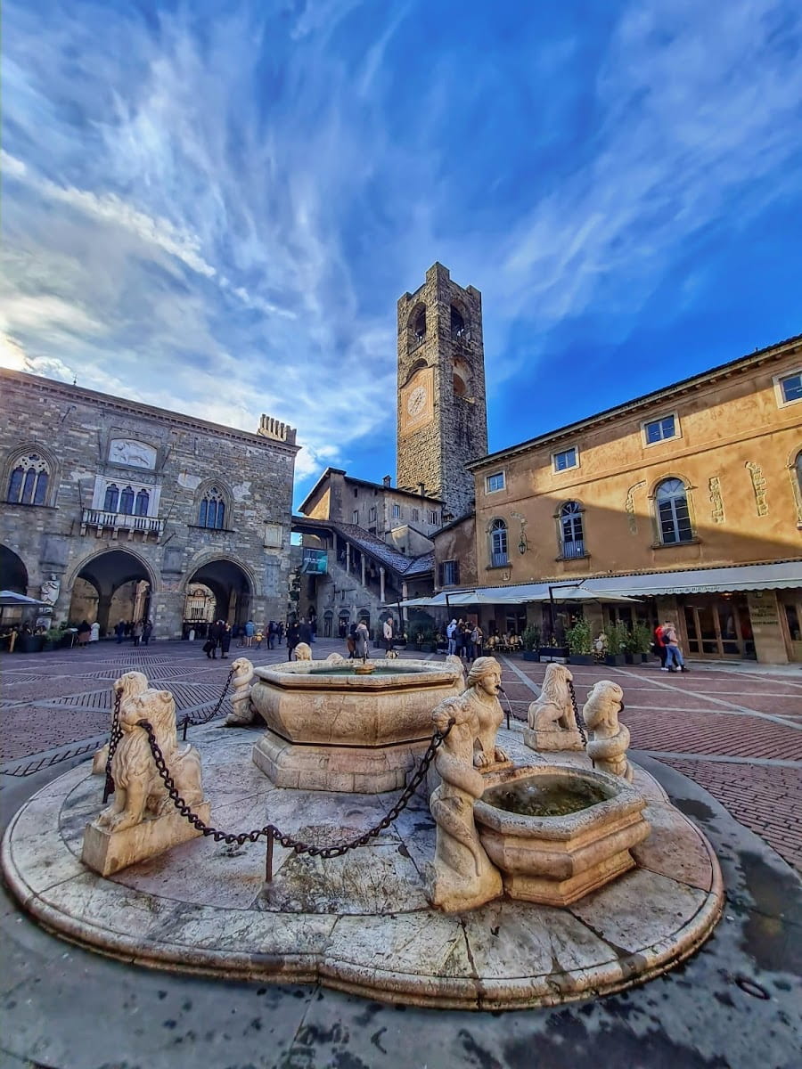 Piazza Vecchia, Bergamo Piazza Vecchia, Bergamo