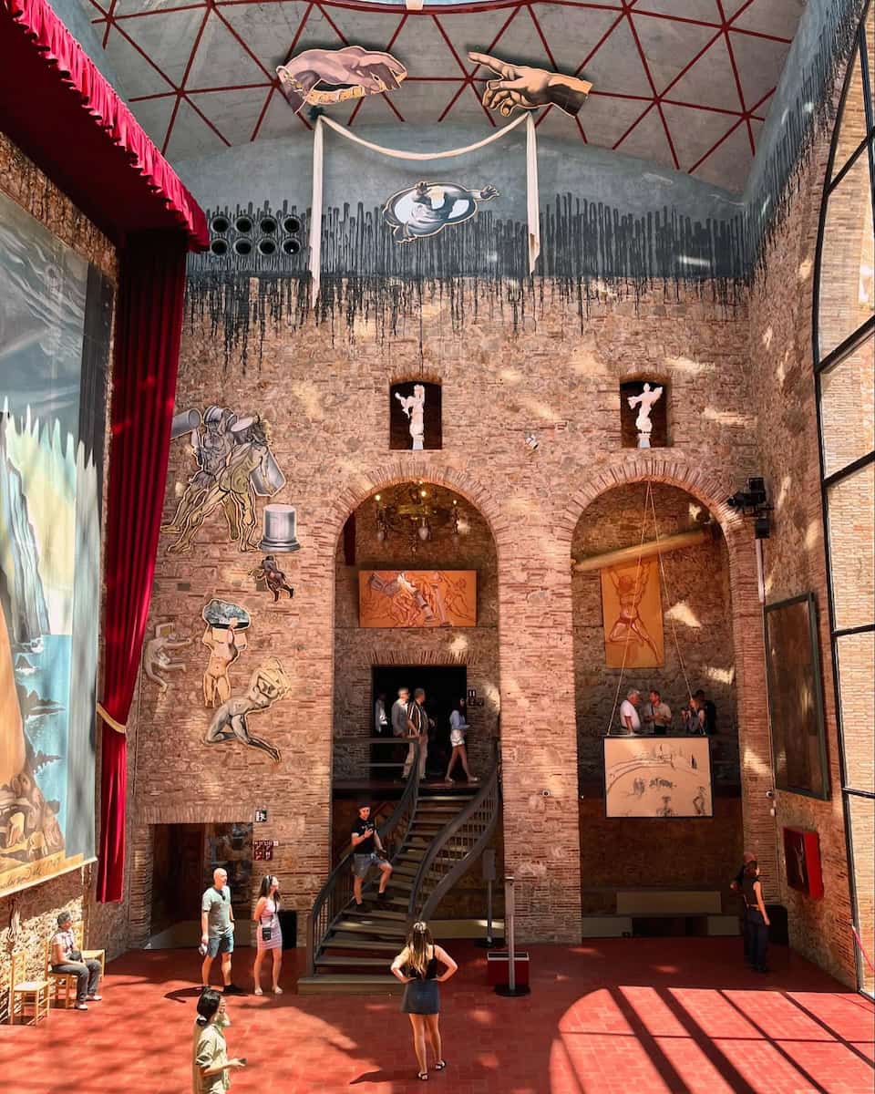 Salvador Dalí Theatre-Museum, Spain Salvador Dalí Theatre-Museum, Spain