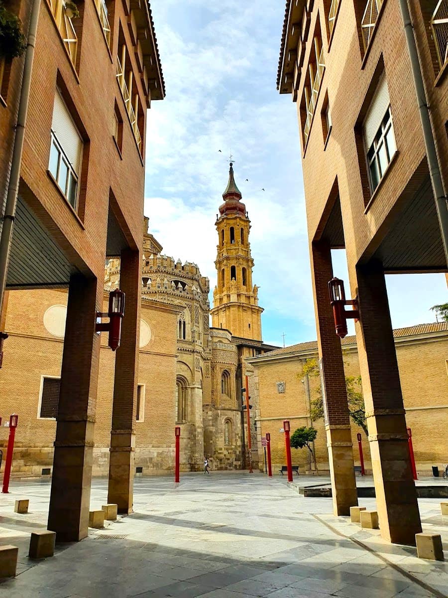 Cathedral of the Savior, Zaragoza Cathedral of the Savior, Zaragoza
