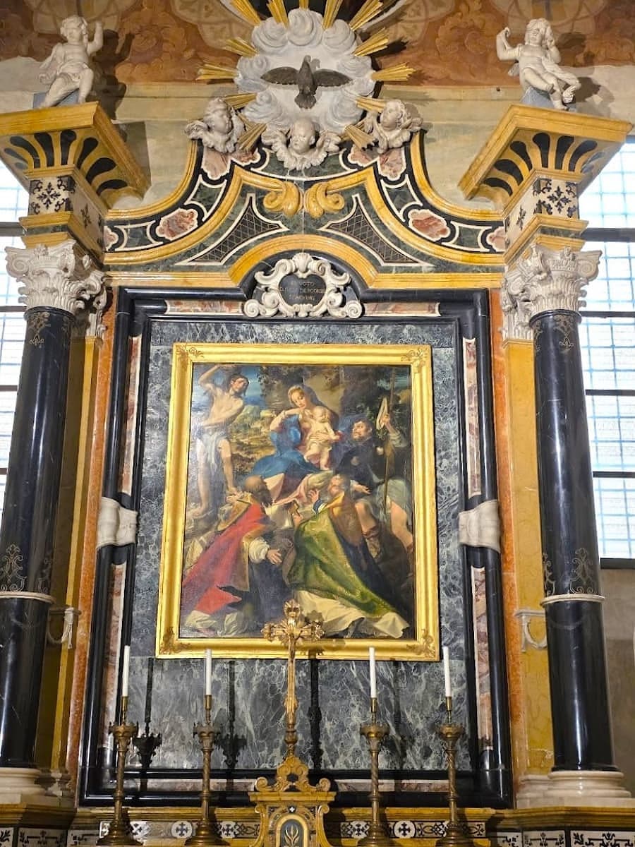 Inside of Basilica di Santa Maria della Steccata, Parma Inside of Basilica di Santa Maria della Steccata, Parma