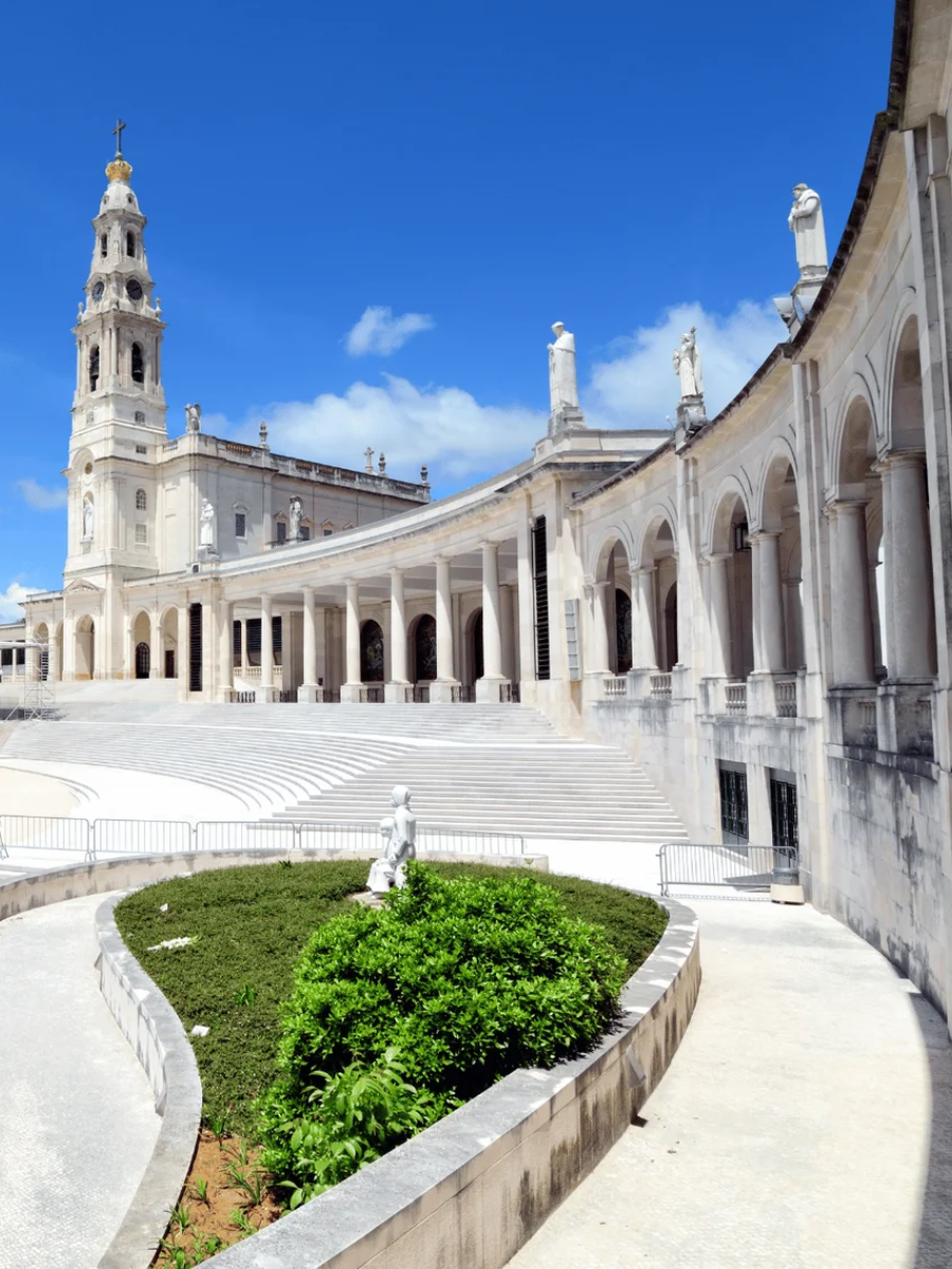 Basilica of Our Lady of the Rosary, Fatima Basilica of Our Lady of the Rosary, Fatima