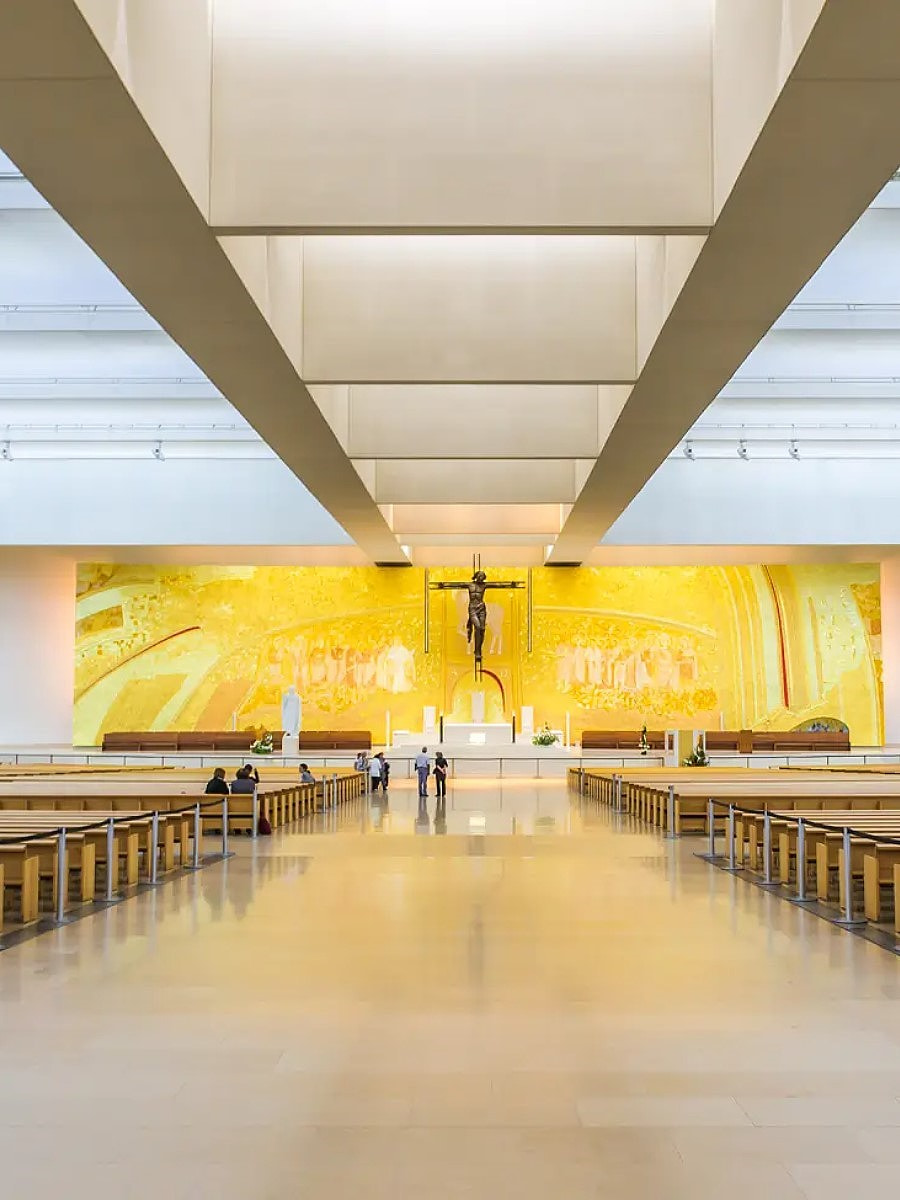 Basilica of the Most Holy Trinity, Fátima Basilica of the Most Holy Trinity, Fátima