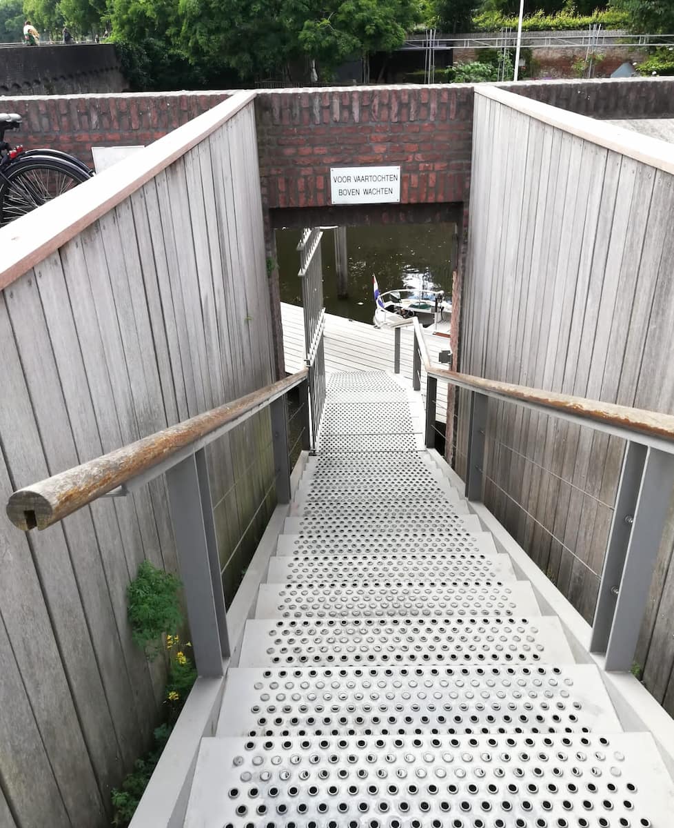 Binnendieze Boat Tour Den Bosch Binnendieze Boat Tour Den Bosch