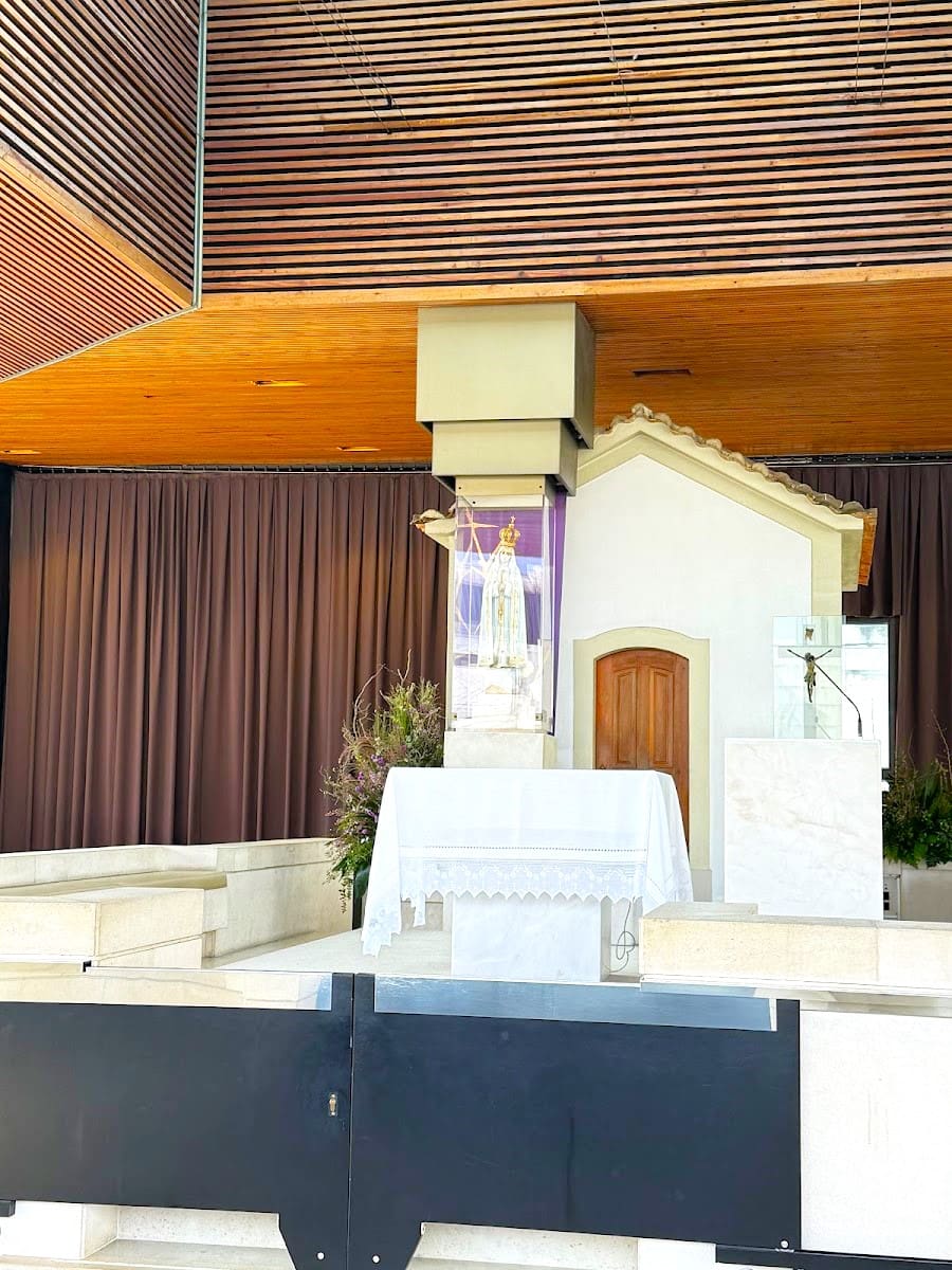 Chapel of the Apparitions, Fátima Chapel of the Apparitions, Fátima