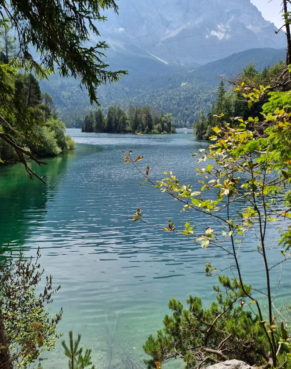 Eibsee Lake, Garmisch Partenkirchen Eibsee Lake, Garmisch Partenkirchen