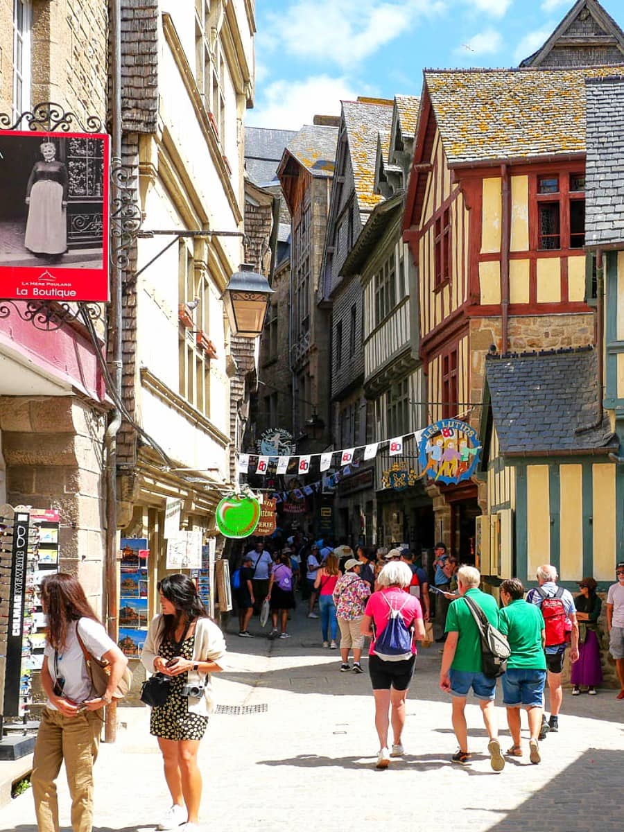 La Grande Rue, Mont-Saint-Michel La Grande Rue, Mont-Saint-Michel