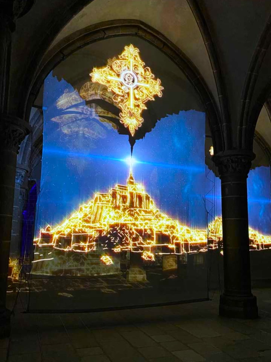 Les Chroniques du Mont-Saint-Michel Les Chroniques du Mont-Saint-Michel