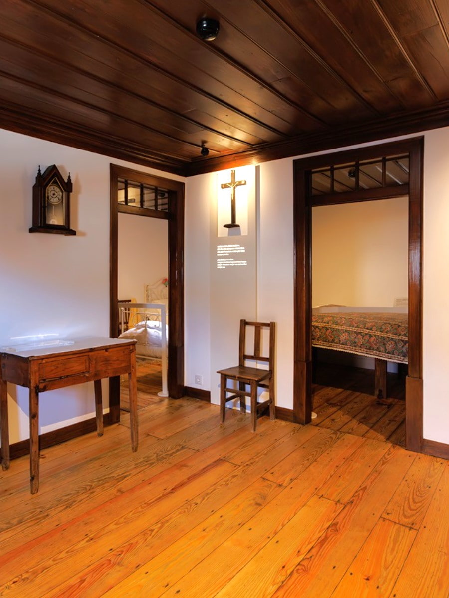 Inside of Francisco and Jacinta’s House Inside of Francisco and Jacinta’s House