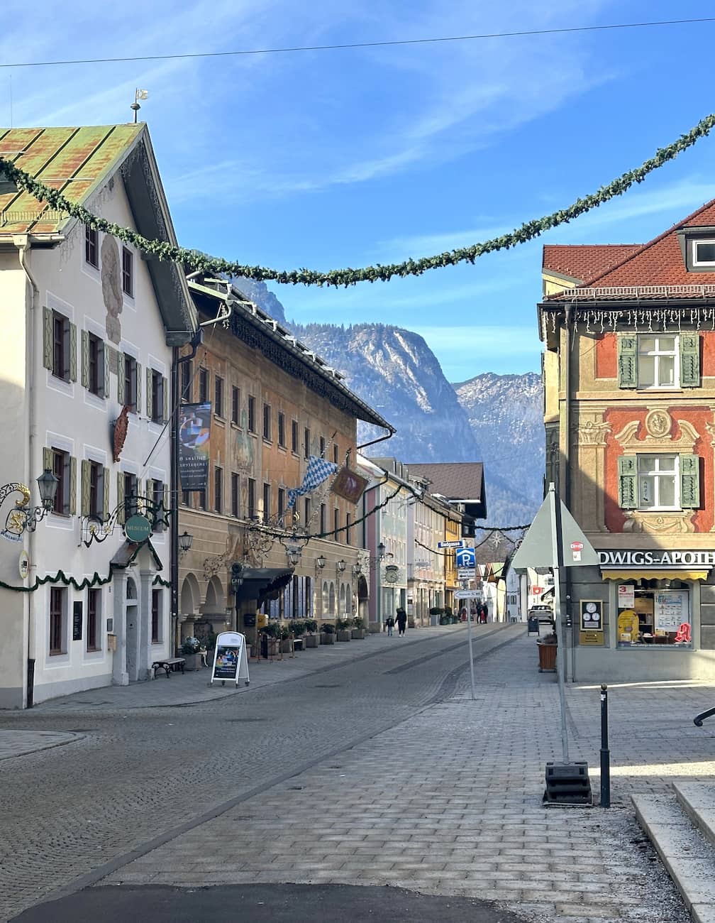 Ludwigstrasse, Garmisch Partenkirchen Ludwigstrasse, Garmisch Partenkirchen