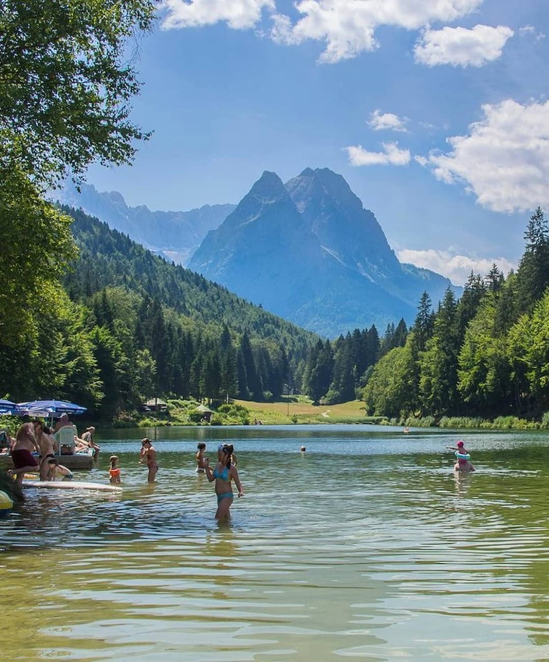 Riessersee Lake Kids Garmisch Partenkirchen Riessersee Lake Kids Garmisch Partenkirchen