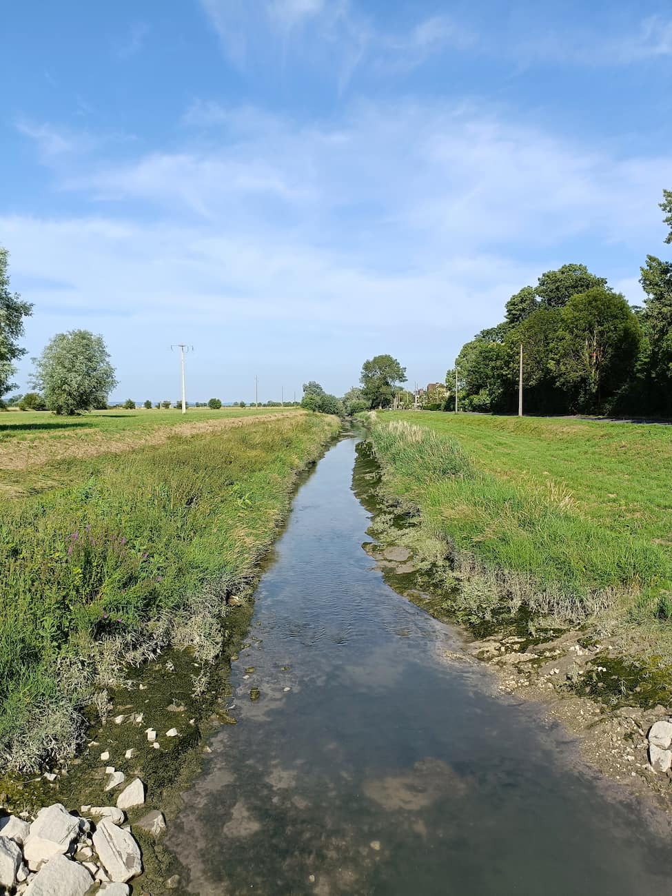 Sentier à Fl'Eure d'Eau, Honfleur Sentier à Fl'Eure d'Eau, Honfleur