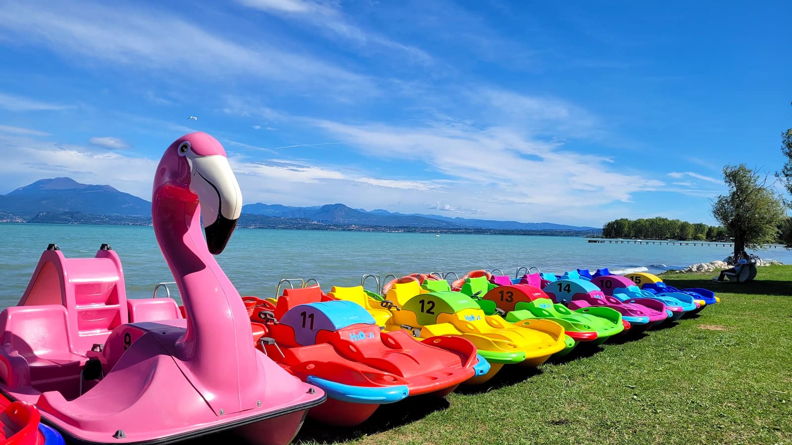 Spiaggia Lido di Lugana Sirmione Spiaggia Lido di Lugana Sirmione