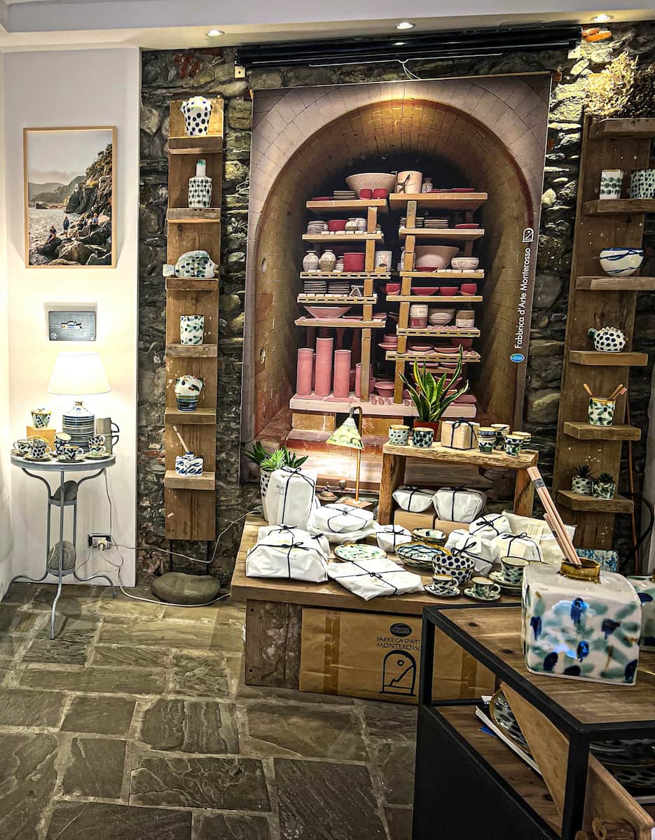 Studio d'Arte Ceramica Monterosso Studio d'Arte Ceramica Monterosso