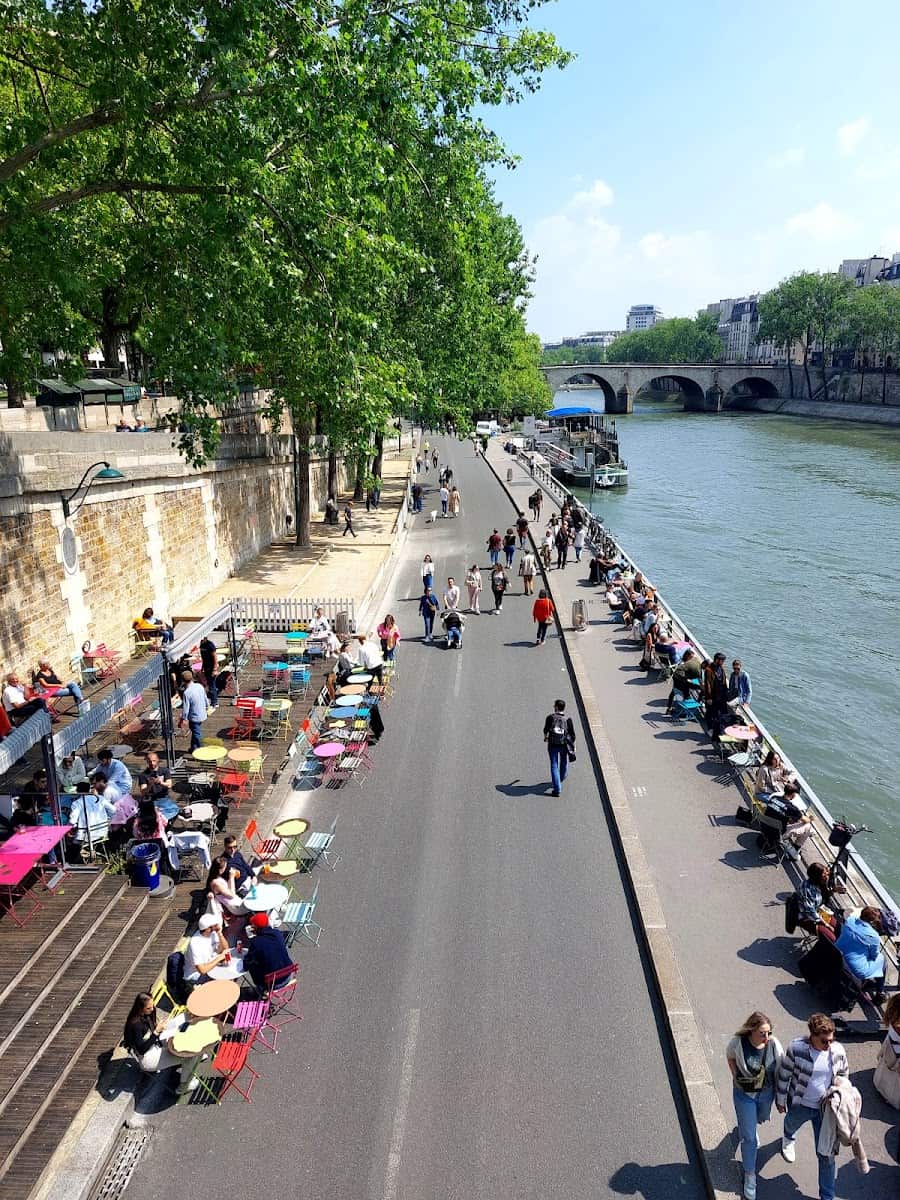 Village Saint-Paul, Le Marais Village Saint-Paul, Le Marais