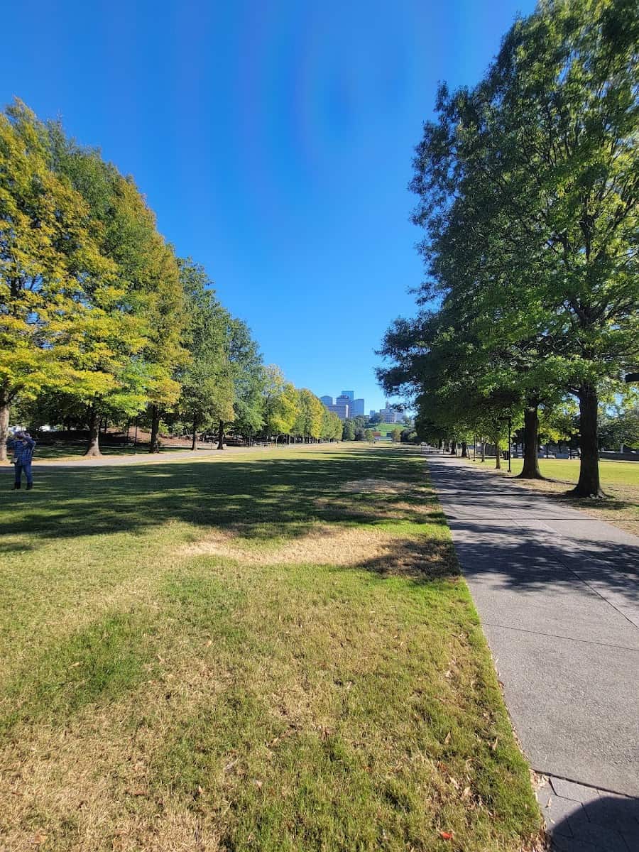 Bicentennial Capitol Mall State Park, Nashville