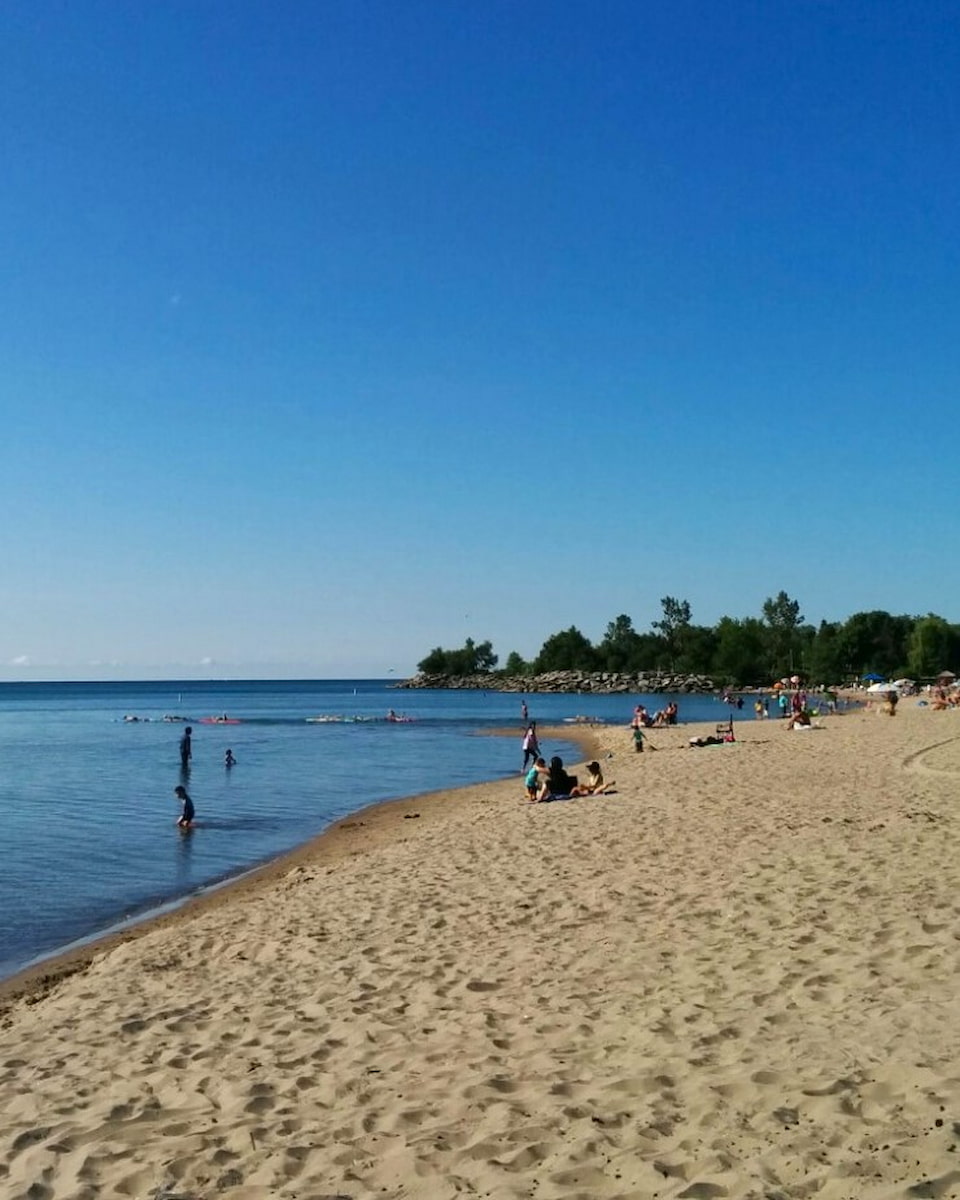 Bluffer's Park Beach, Toronto Bluffer's Park Beach, Toronto