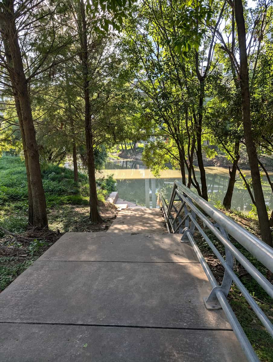 Buffalo Bayou Hike Houston Buffalo Bayou Hike Houston