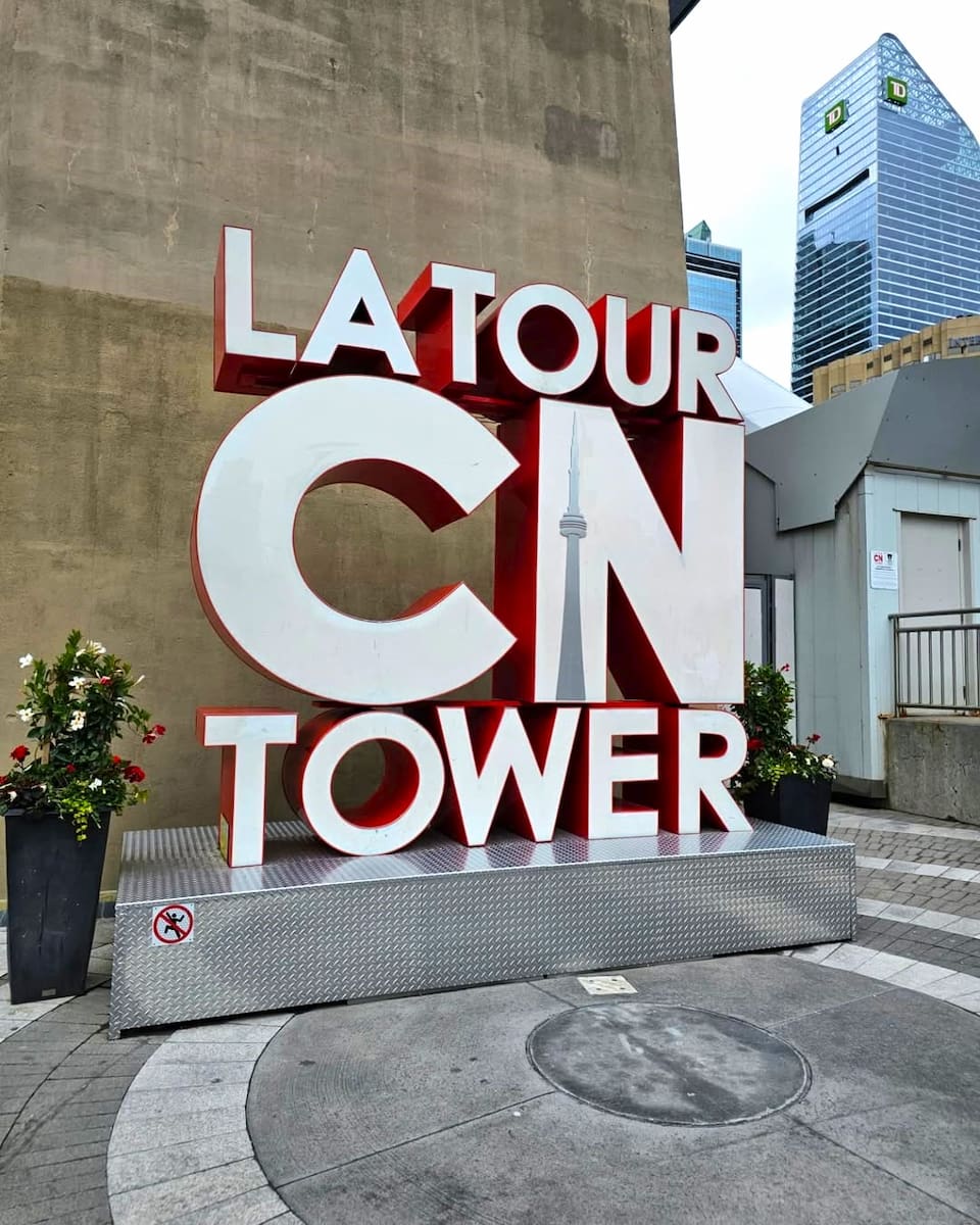 CN Tower, Toronto CN Tower, Toronto