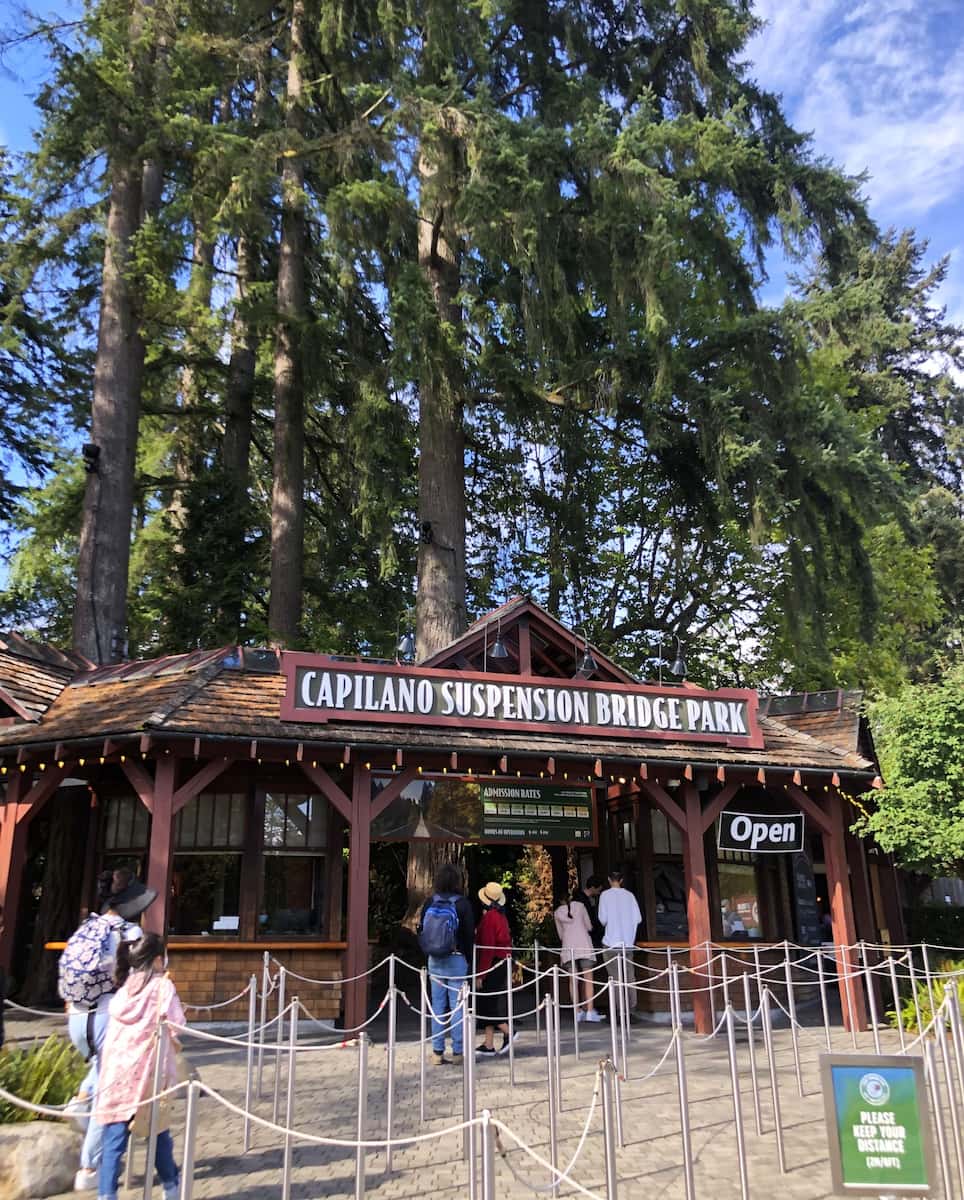 Capilano Suspension Bridge, Vancouver Capilano Suspension Bridge, Vancouver