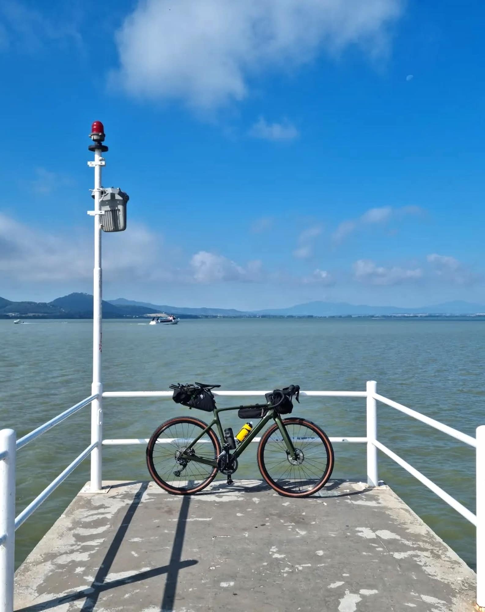 Cyclingg Lake Trasimeno Umbria Cyclingg Lake Trasimeno Umbria