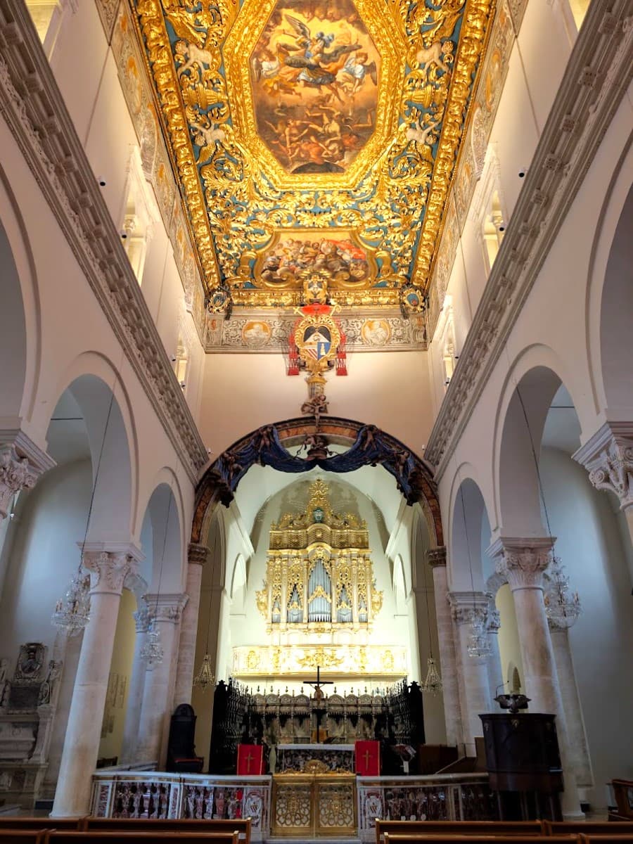 Duomo di Santa Maria Assunta, Puglia Duomo di Santa Maria Assunta, Puglia