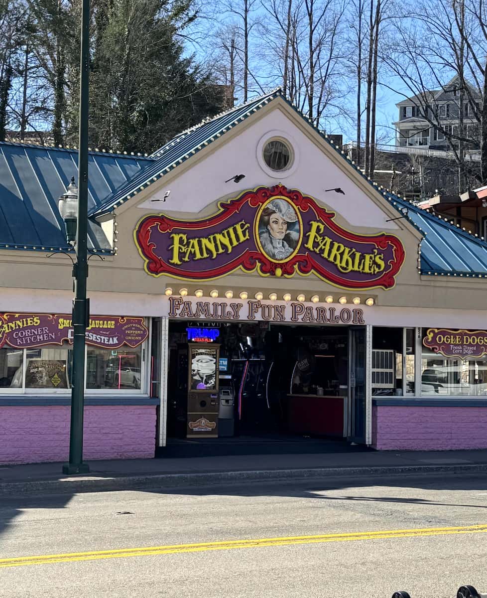 Fannie Farkle's, Gatlinburg