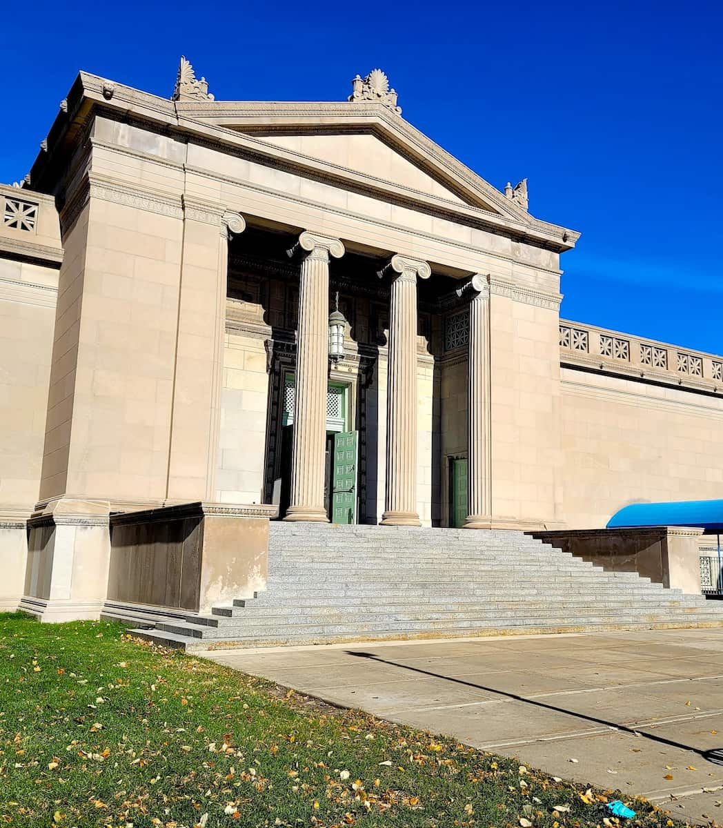 Griffin Museum, Chicago Griffin Museum, Chicago