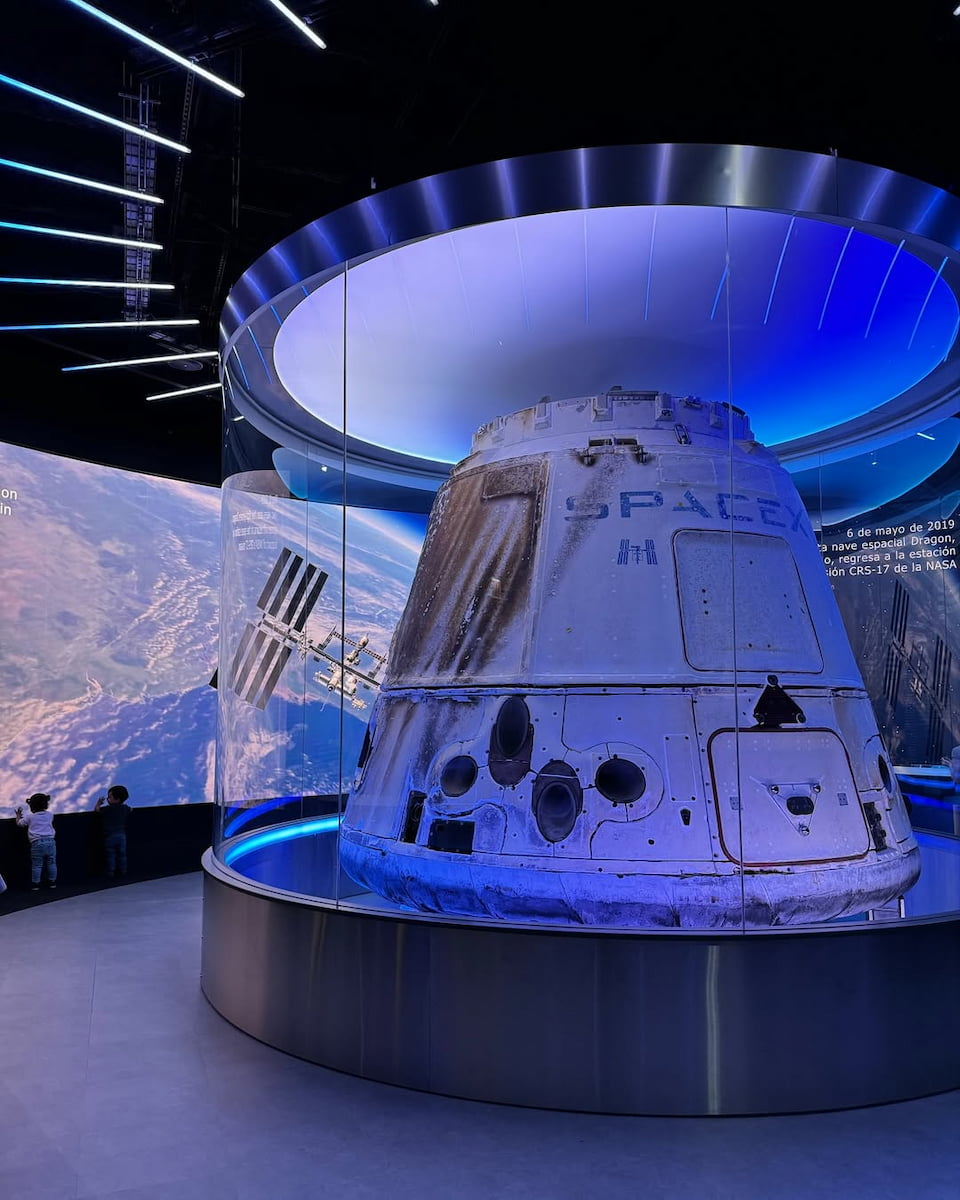 Griffin Museum, Chicago Griffin Museum, Chicago