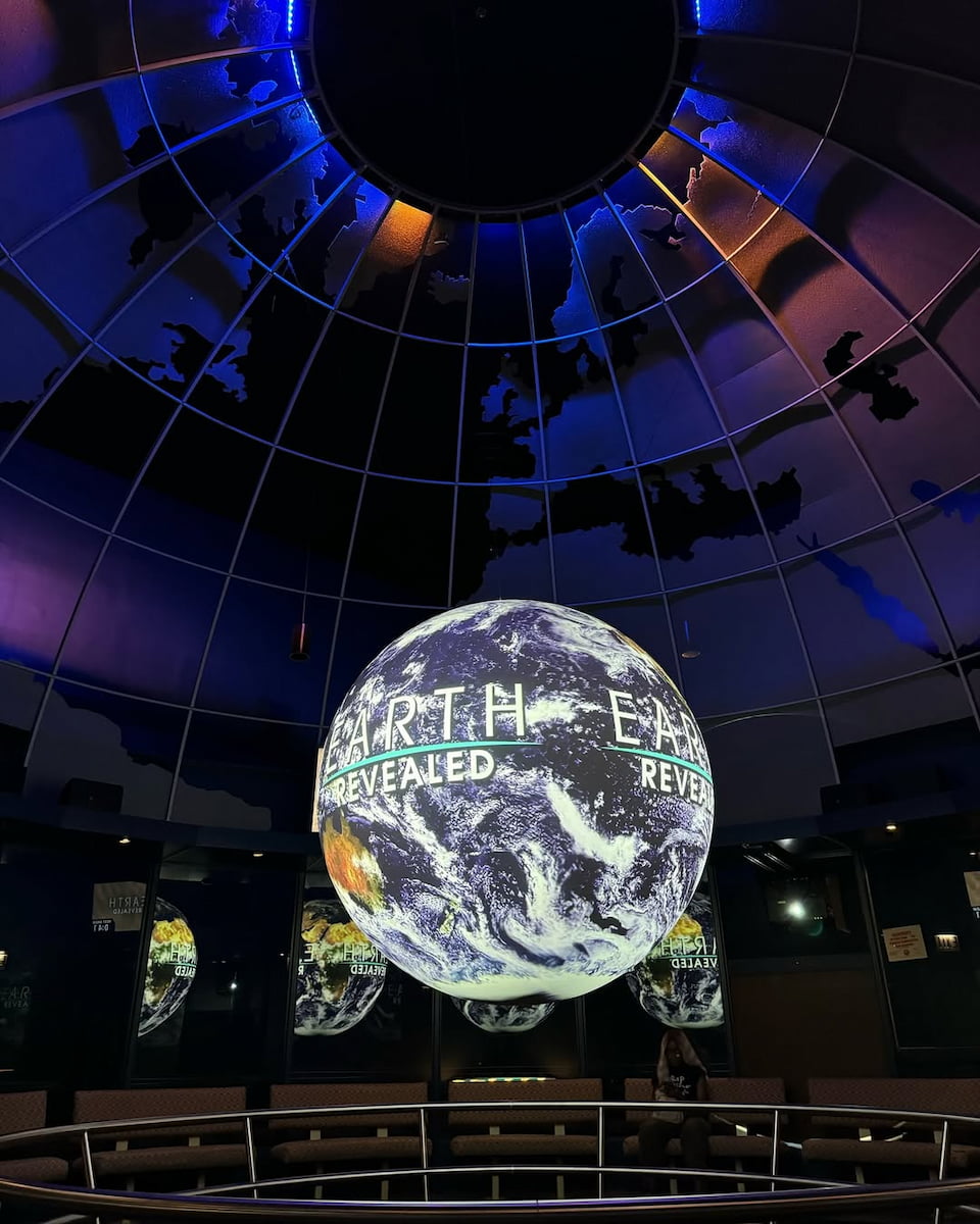 Griffin Museum, Chicago Griffin Museum, Chicago