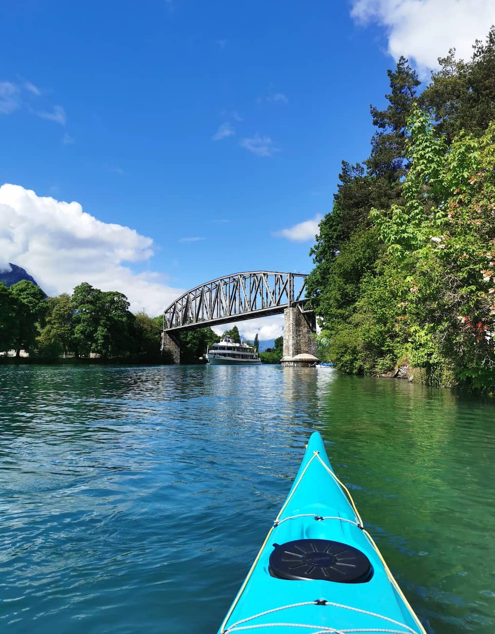 Hightide Kayak School Brienz