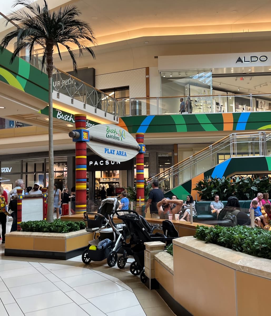 International Plaza and Bay Street, Tampa International Plaza and Bay Street, Tampa