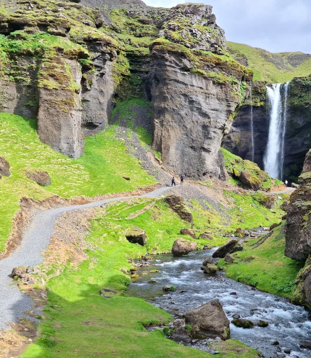 Kvernufoss, Vik Kvernufoss, Vik